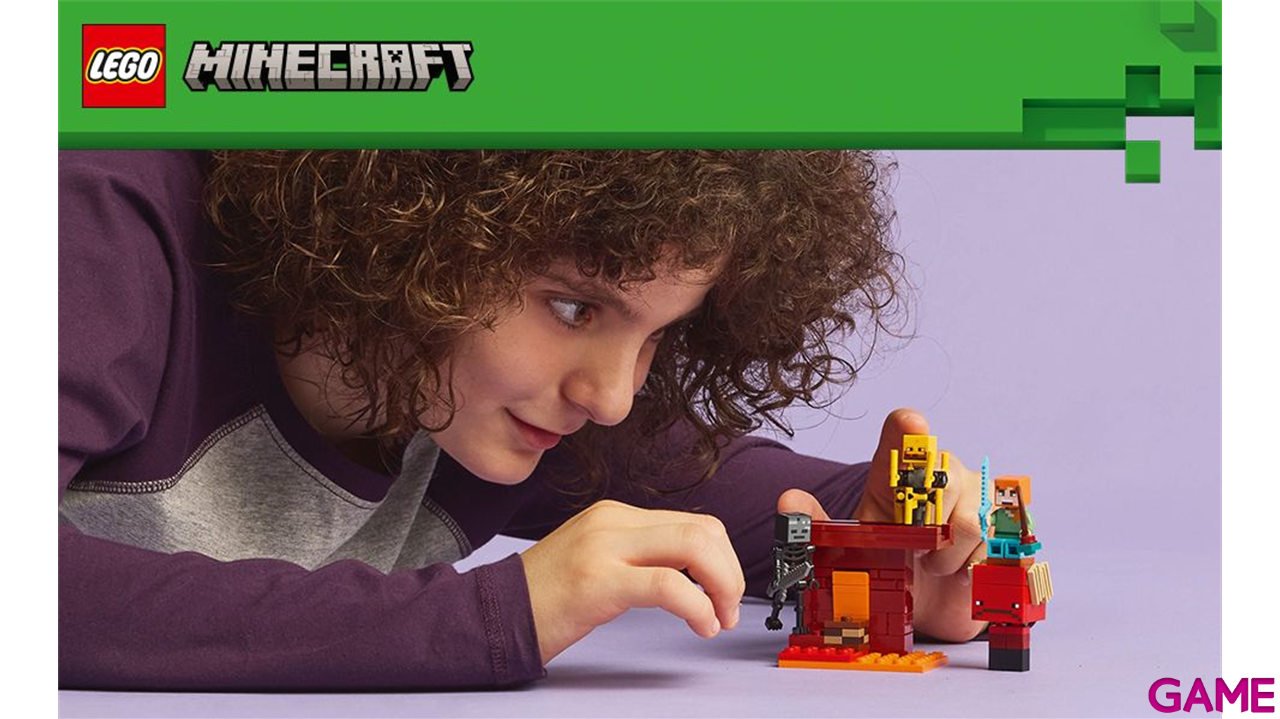 LEGO Minecraft La Batalla de Lava del Inframundo 21266-1