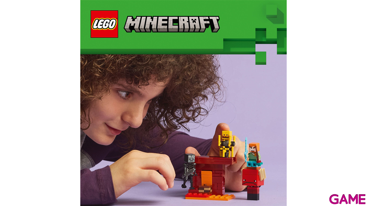 LEGO Minecraft La Batalla de Lava del Inframundo 21266-4