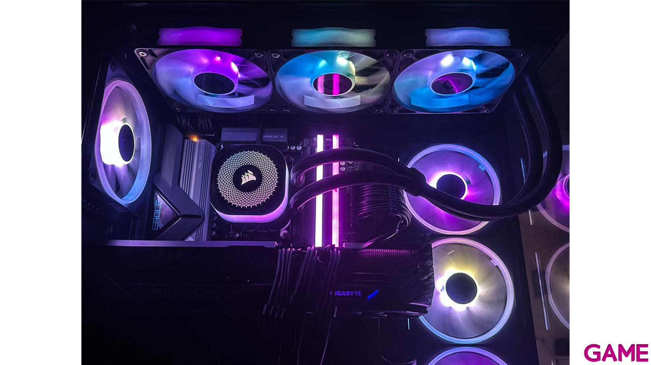 GAMEPC By Corsair iCUE70A Ryzen 7 7800X3D - RX 9070XT - 32GB - 2TB SSD M2 - Ordenador Sobremesa Gaming-4