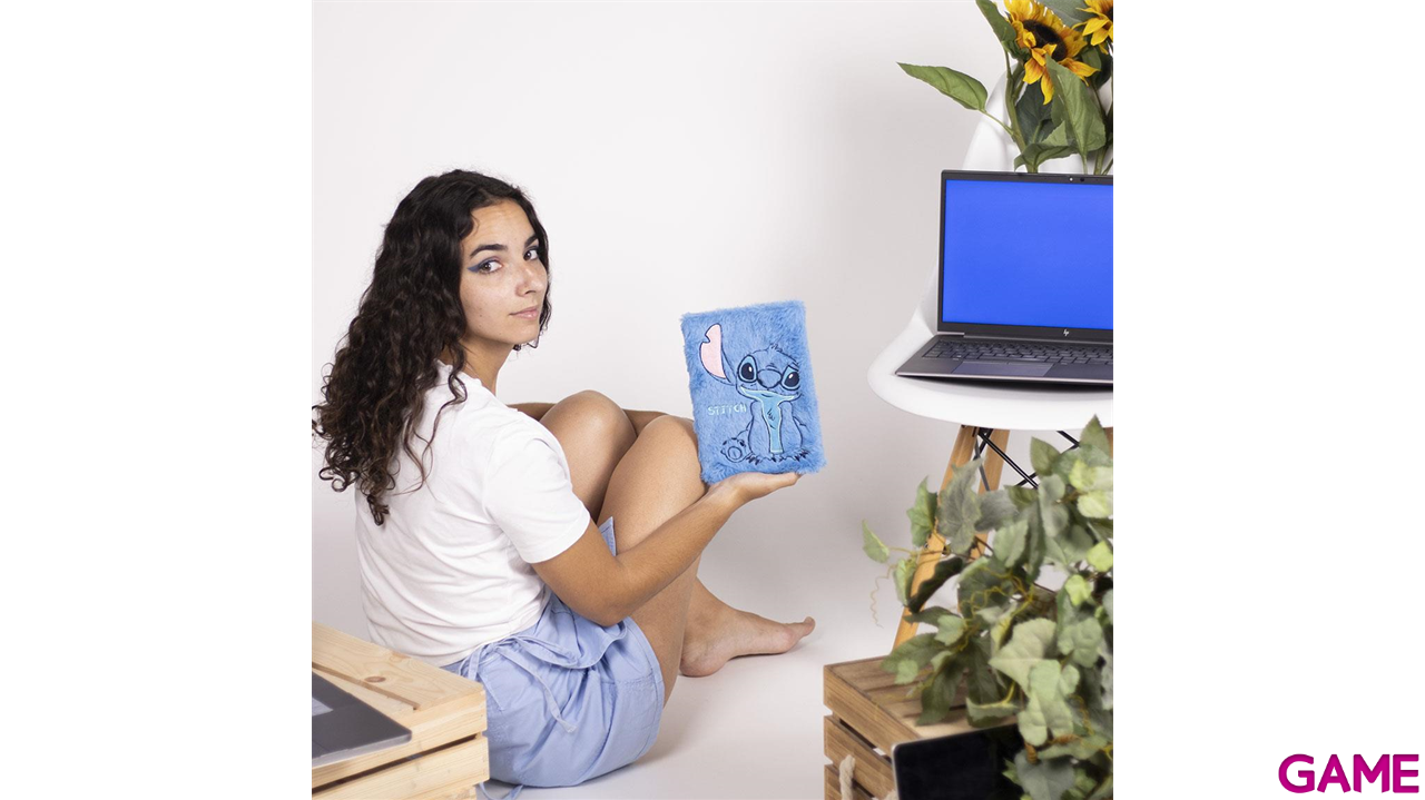 Cuaderno Premium con pelo A5 Disney Stitch-4