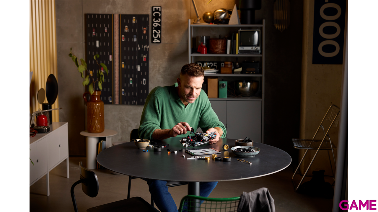 LEGO Technic Coche de Carreras Ford GT40 MKII de 1966 42223-4