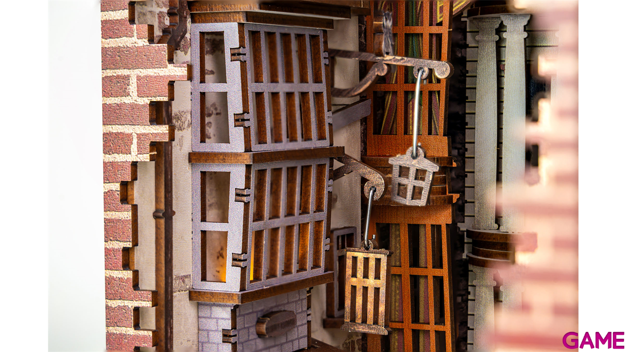 Book Nook con luz LED Tiny Adventures - Diagon Alley - Harry Potter (202 piezas)-16