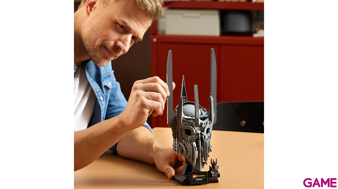 LEGO Icons El Señor de los Anillos: Casco de Sauron 11373-3