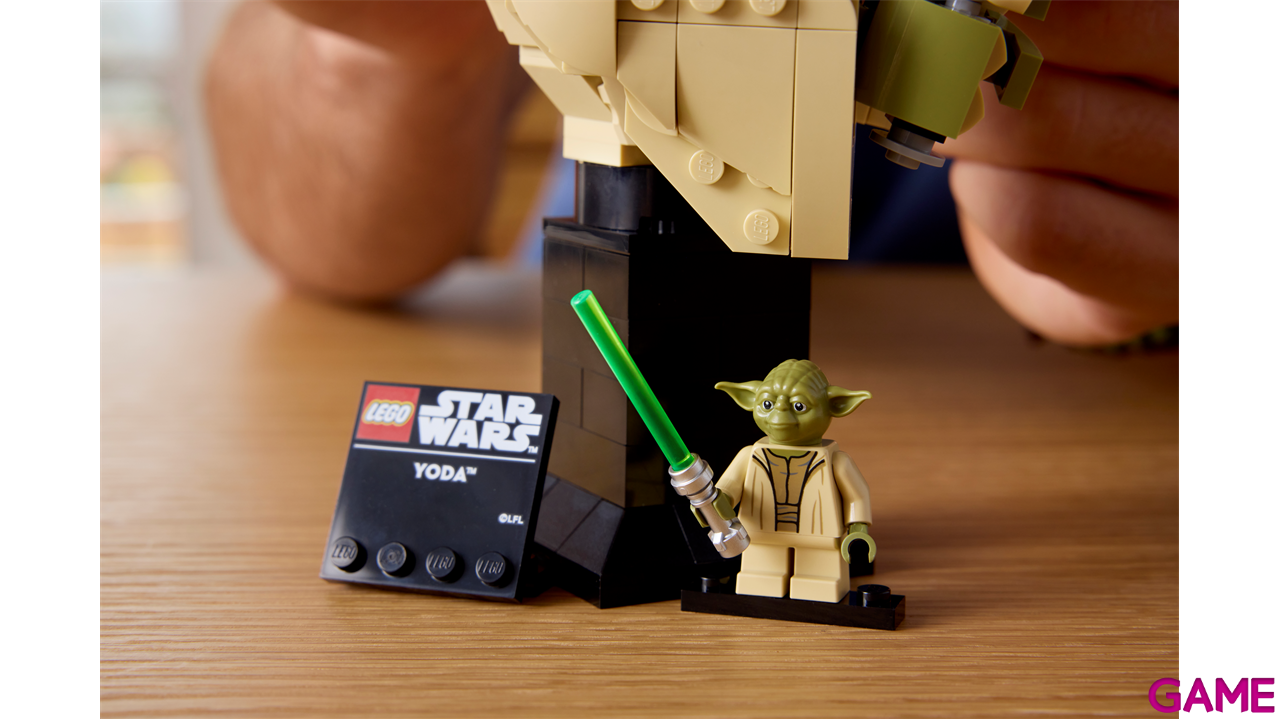 LEGO Star Wars Busto de Yoda 75438-0