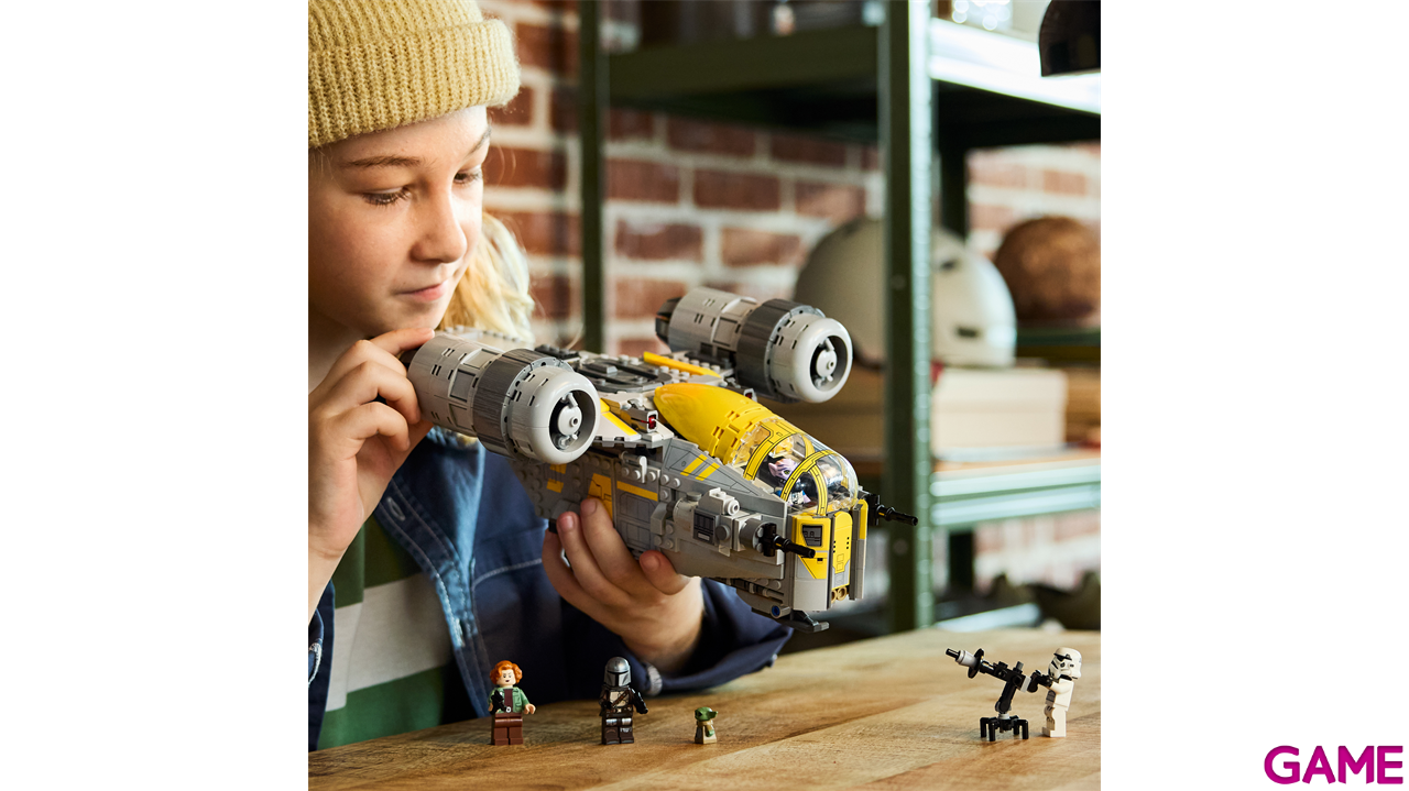 LEGO Star Wars The Razor Crest 75447-4