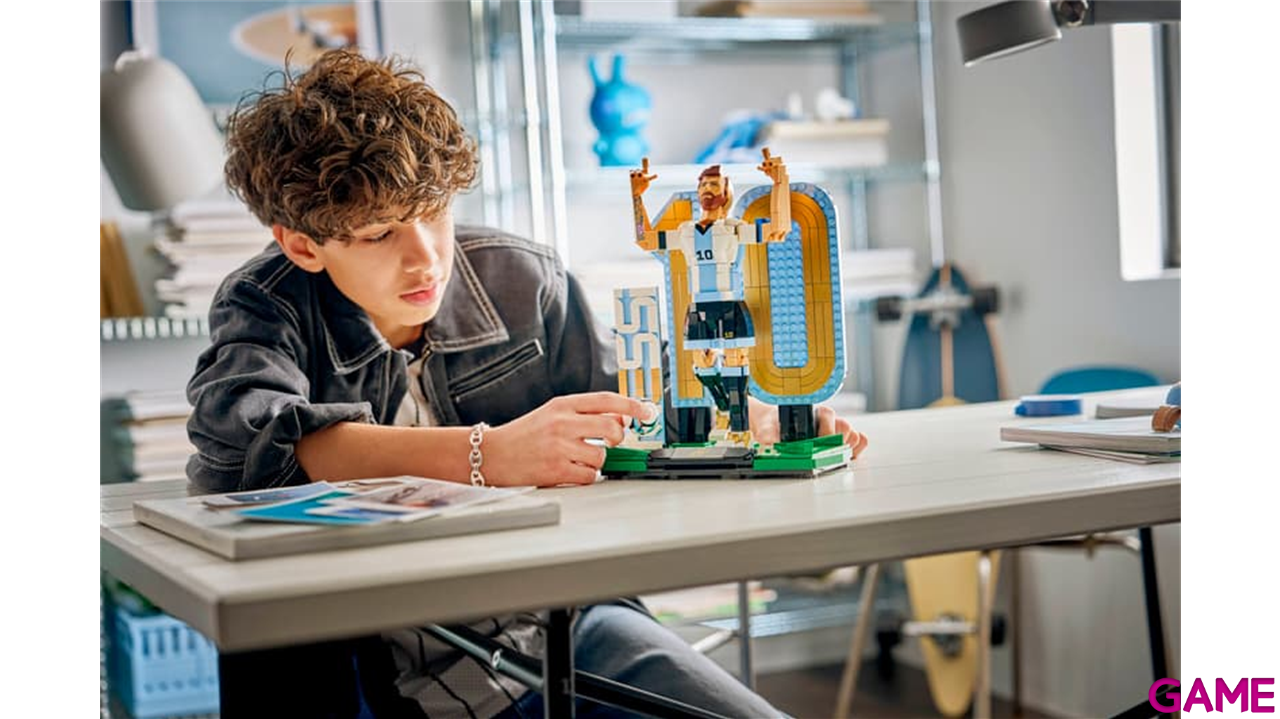 LEGO Editions Football Lionel Messi: Leyenda del Fútbol 43015-2