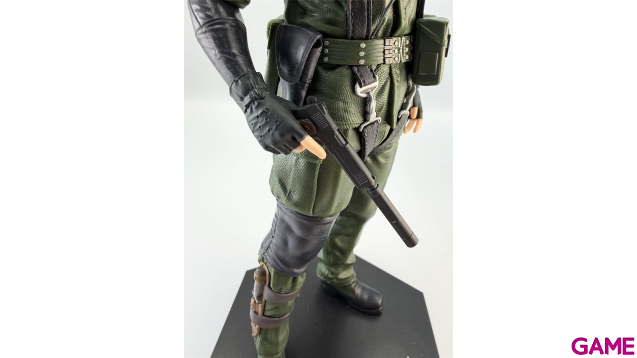 Figura Metal Gear Solid: Snake Eater Naked Snake de 20 cm-5