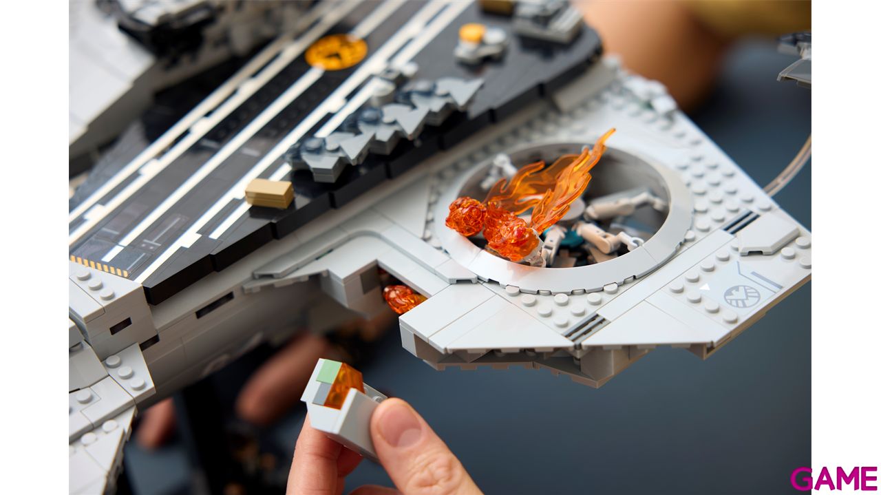 LEGO Super Heroes Marvel Helitransporte de S.H.I.E.L.D. 76354-5