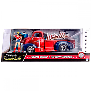 Set figura + coche metal Chevy Coe Pickup 1952 Wonder Woman DC Comics