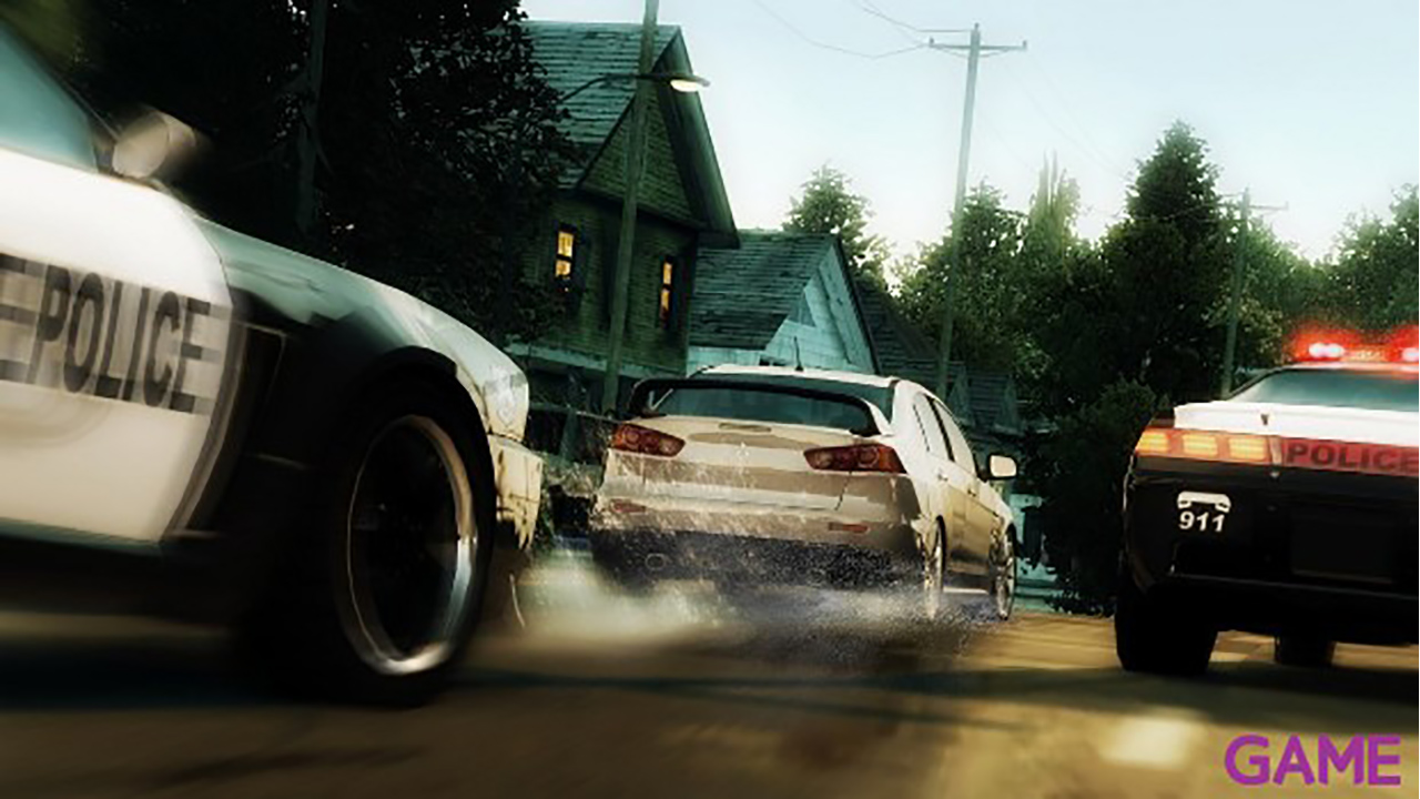Need for Speed: Undercover Essentials-2