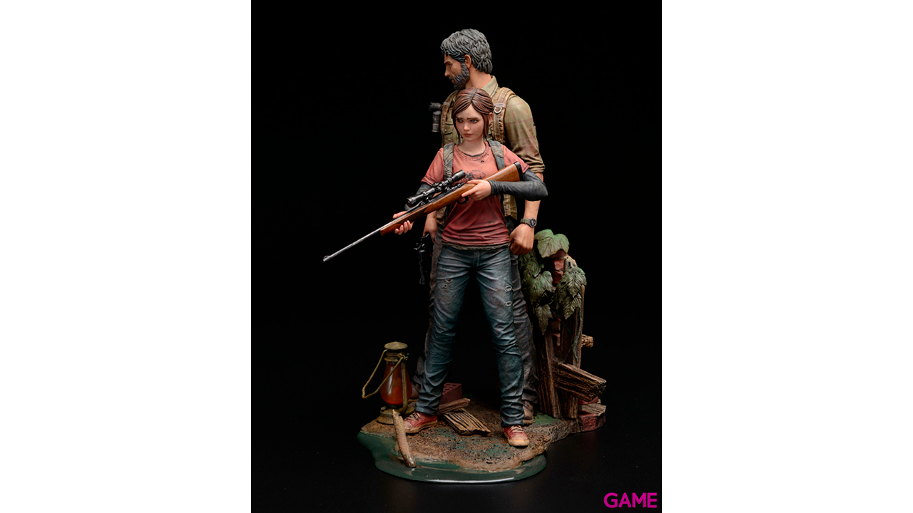 Estatua The Last of Us: Joel y Ellie-1