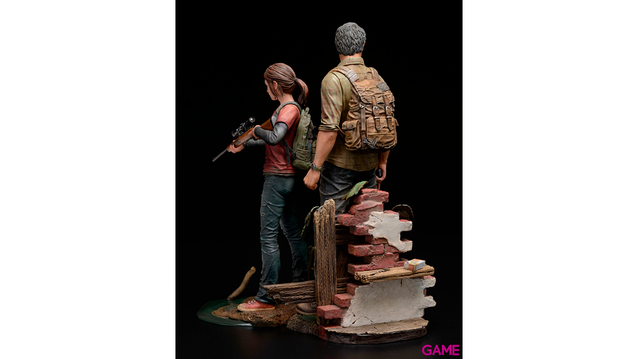 Estatua The Last of Us: Joel y Ellie-3