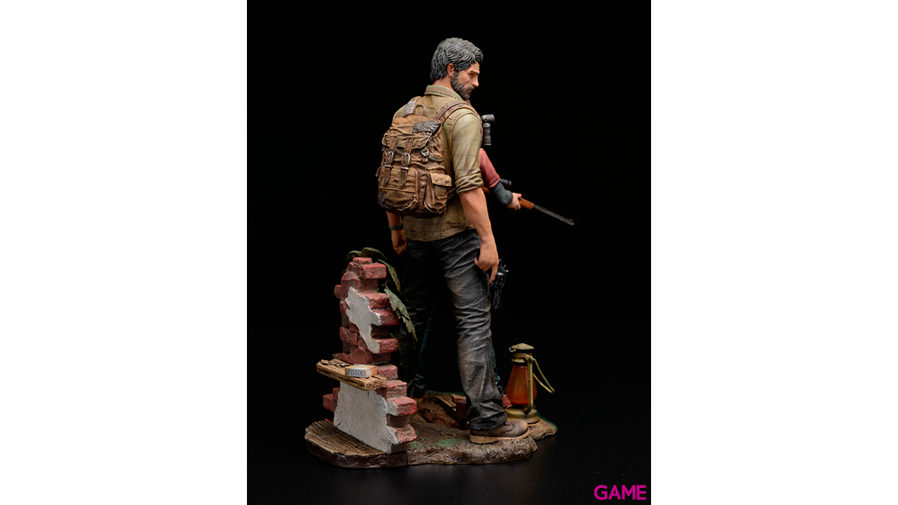 Estatua The Last of Us: Joel y Ellie-5