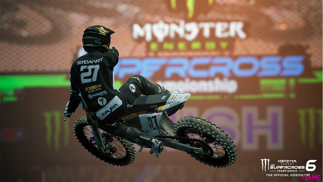 Monster Energy Supercross 6 - The Official Videogame-7