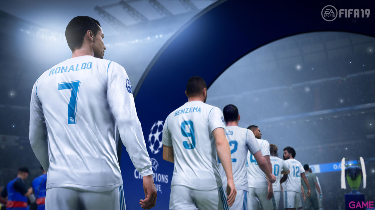 FIFA 19 Champions Edition-11
