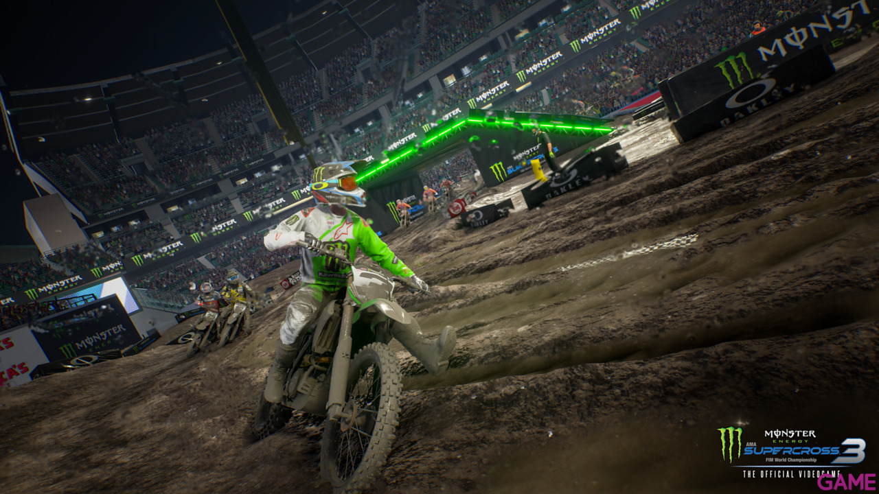 Monster Energy Supercross: The Official Videogame 3-4