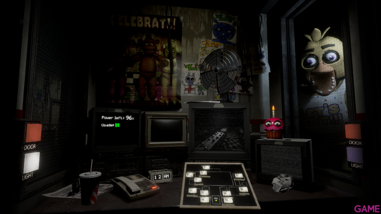 Five Nights at Freddy´s Help Wanted-4